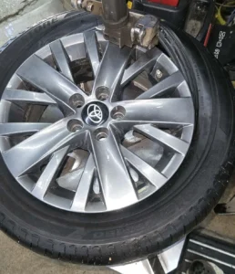 Service de vulcanizare RomDom Auto